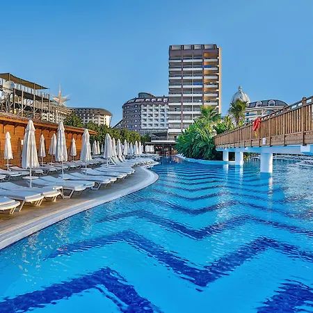Saturn Palace Resort-3